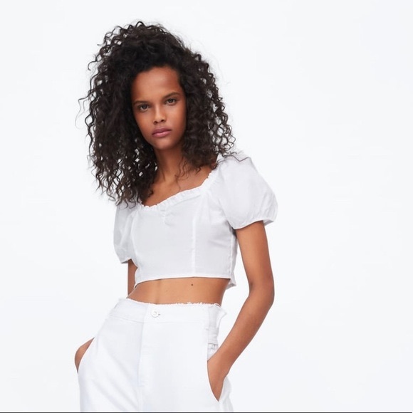 Zara | Tops | Zara Cropped Puff Sleeve Top | Poshmark